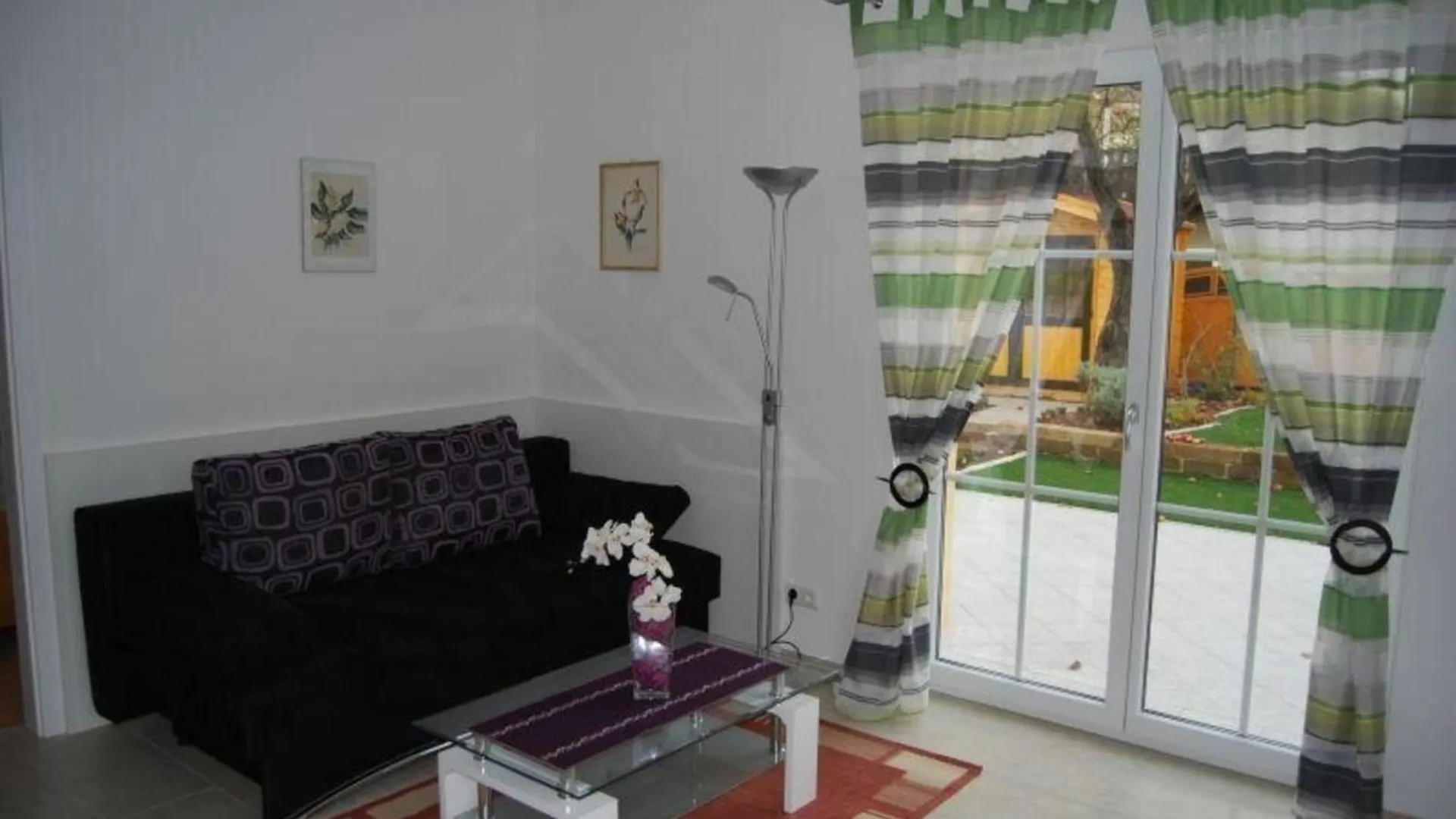 Apartment Ferienwohnung Florian 2 In Bezirk 21-Floridsdorf Vienna